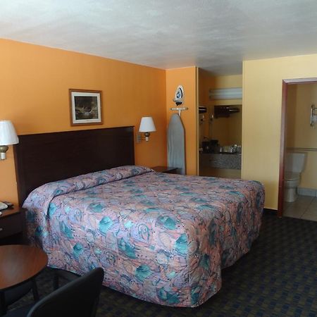 Antlers Inn Goliad מראה חיצוני תמונה