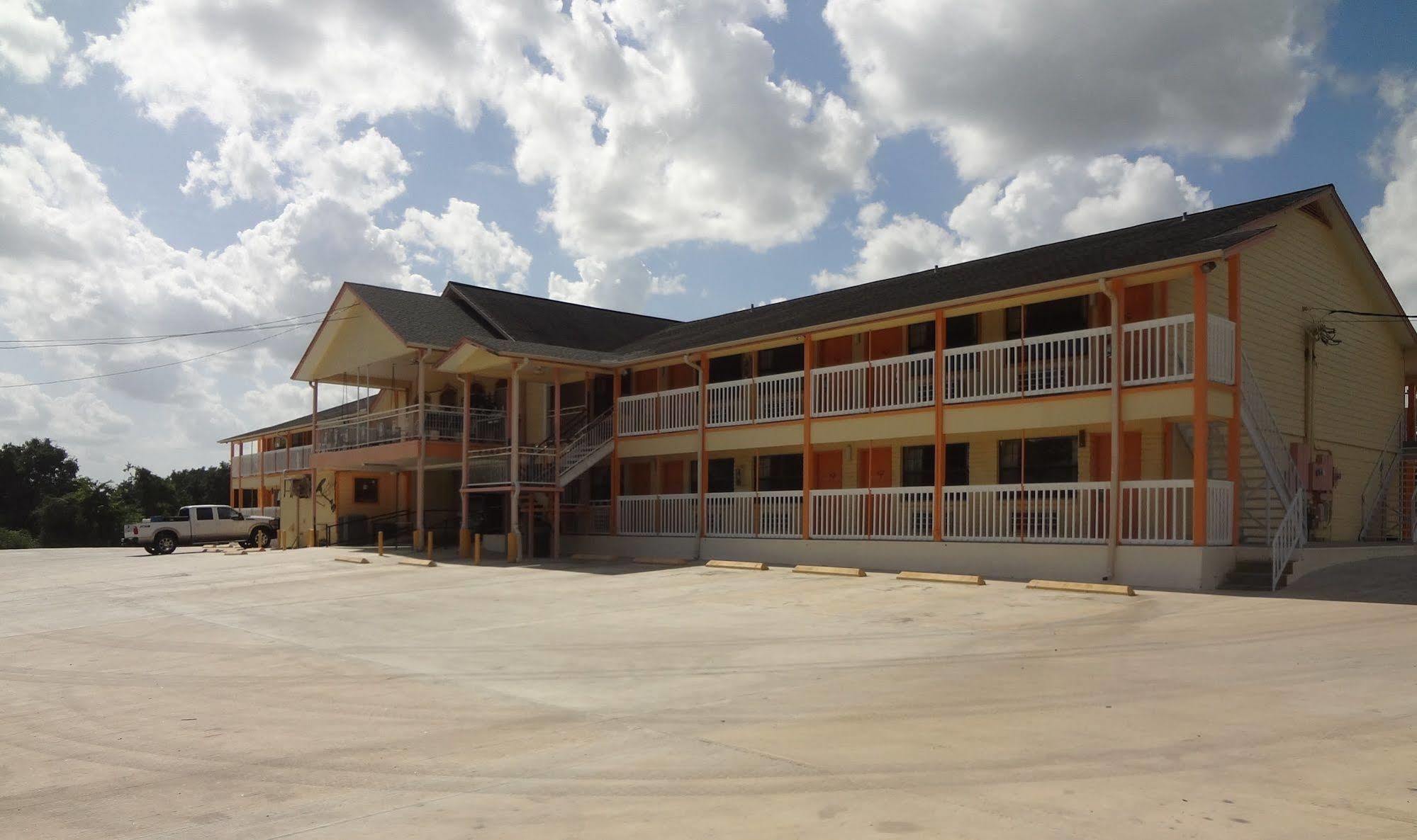Antlers Inn Goliad מראה חיצוני תמונה