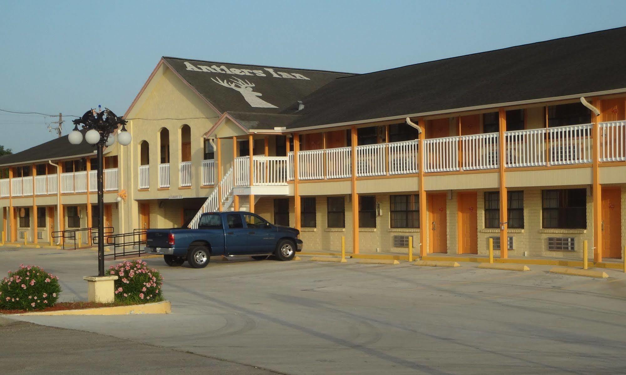 Antlers Inn Goliad מראה חיצוני תמונה